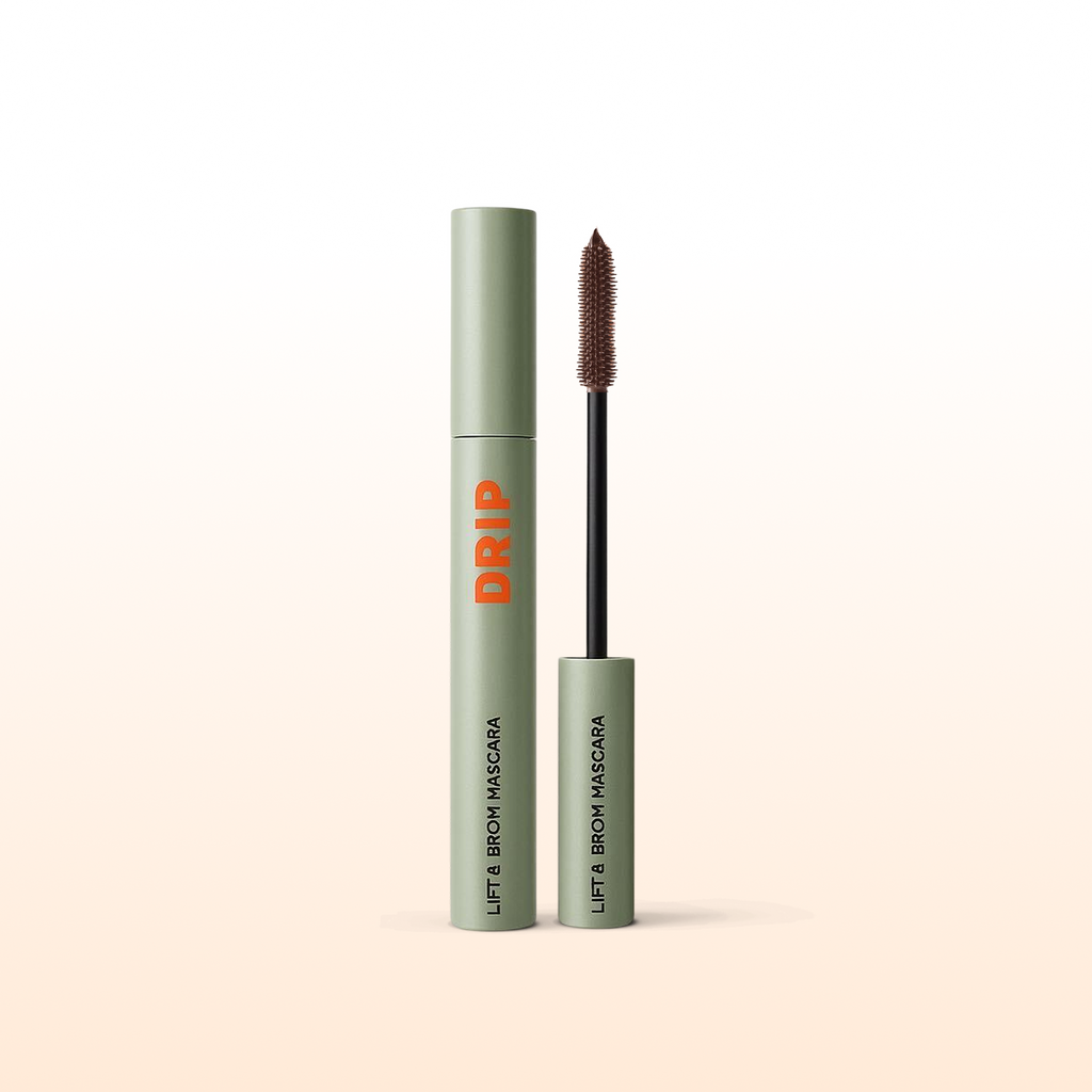 Lifting and Defining Mascara
